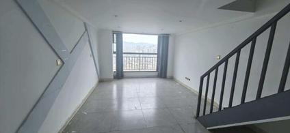 盘龙江东整租 中洲阳光1室1厅/40平/高楼层