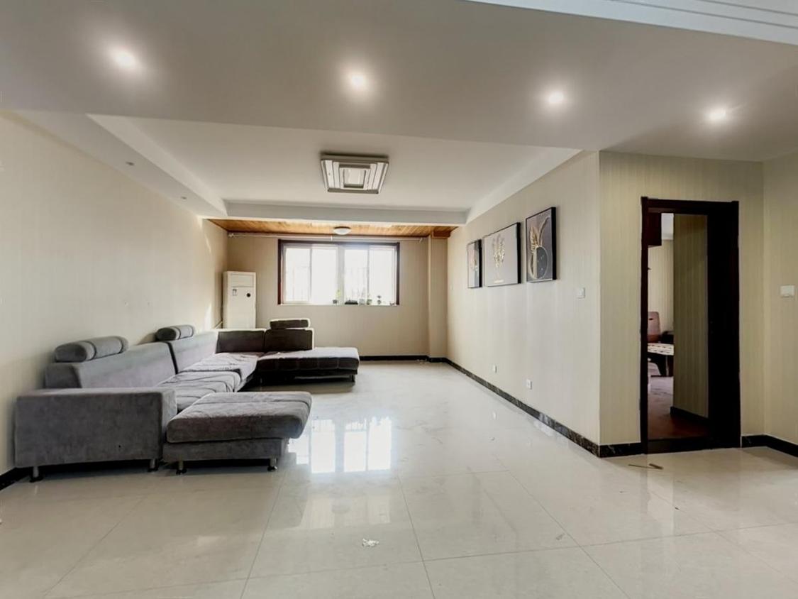 整租·劳动公园里