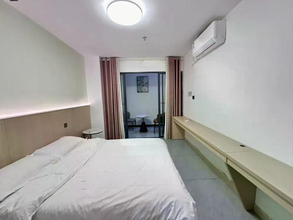 合租·彩天名苑