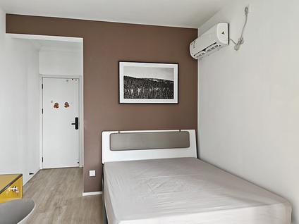 宝山顾村合租 保利叶上海(中区)4室1厅/14平/中楼层