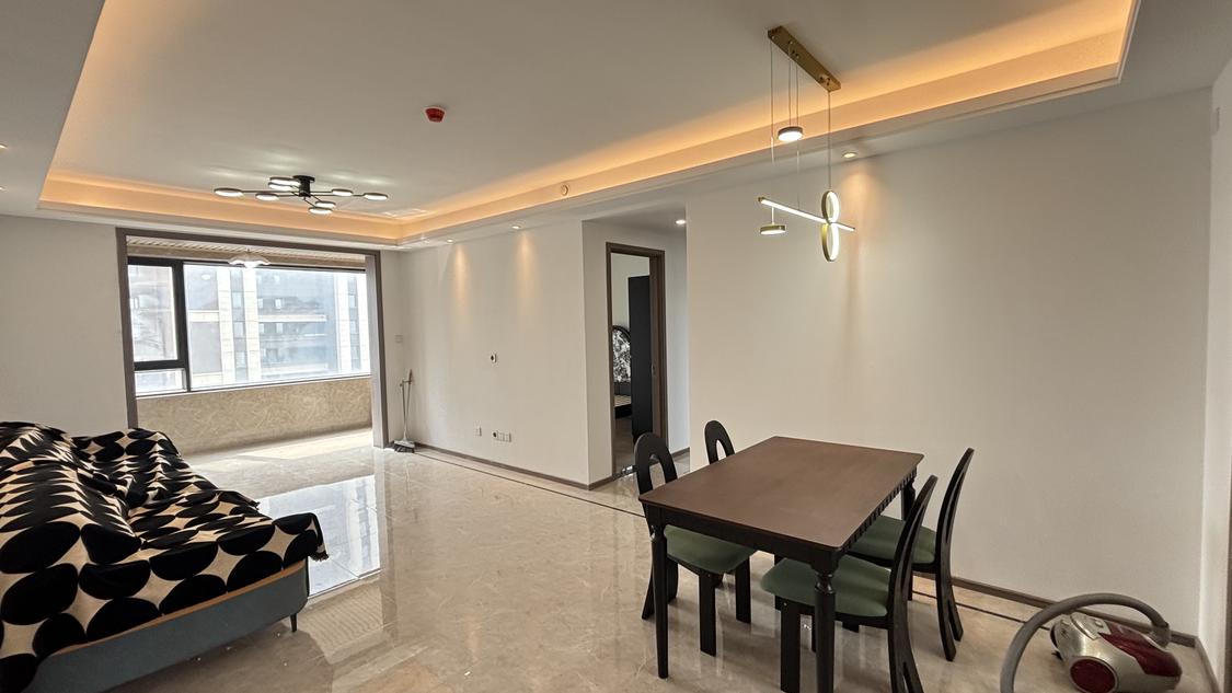 整租·绿地莫兰迪公馆