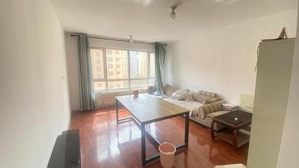 城西海湖新区整租 华益茗筑谦和园3室2厅/132平/中楼层