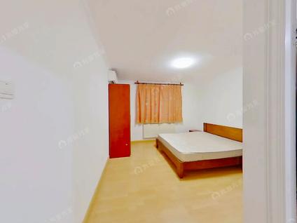 朝阳酒仙桥整租 银枫家园2室1厅/116平/中楼层