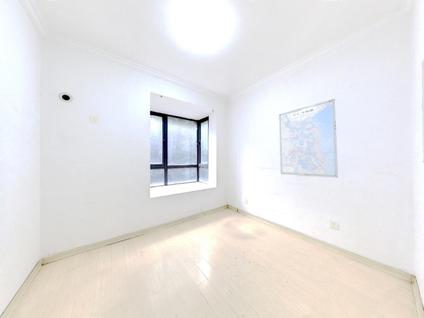 栖霞迈皋桥整租 大地伊丽雅特湾3室2厅/126平/中楼层