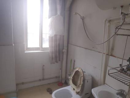 黄岛灵山卫整租 天宇花园2室2厅/79平/中楼层