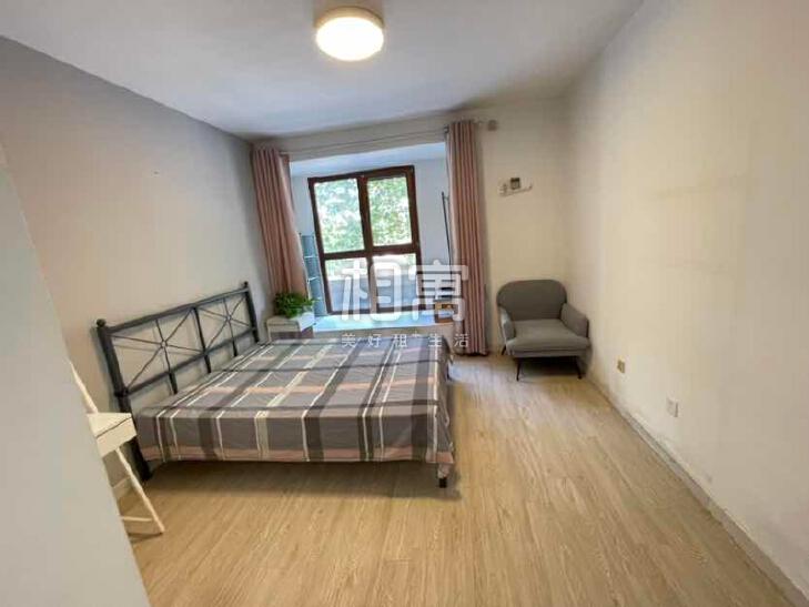 合租·金隅翡丽(蓝爵堡)