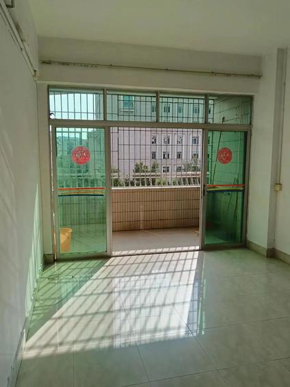 增城荔城中区整租 荔乡路3室1厅/100平/中楼层