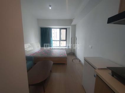 城中香格里拉整租 万科时代都会1室0厅/33平/中楼层