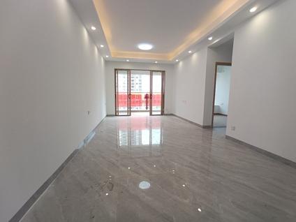 江海府西整租 宏都华庭3室2厅/90平/中楼层