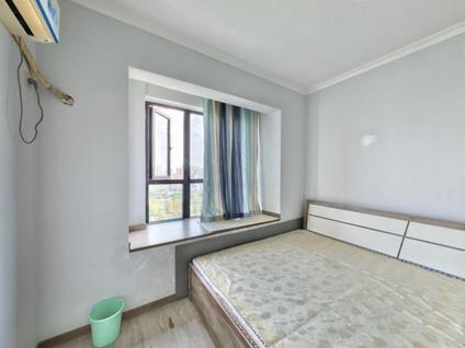 青白江青白江整租 凤凰湖国际社区3室1厅/96平/高楼层