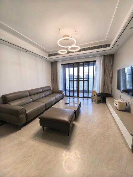 东源东源整租 理想家园3室2厅/122平/顶层