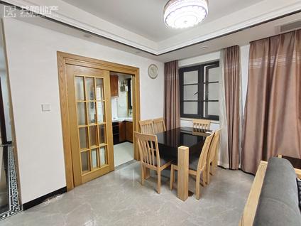 花都新区整租 广州融创文旅城4室2厅/114平/中楼层