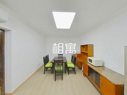 徐汇长桥整租 鑫隆花园1室1厅/67平/低楼层