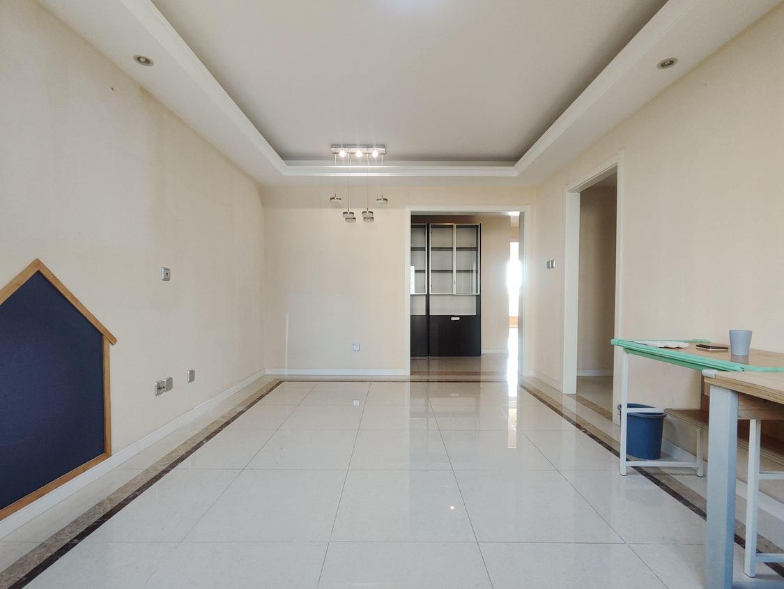 整租·京投银泰万科西华府