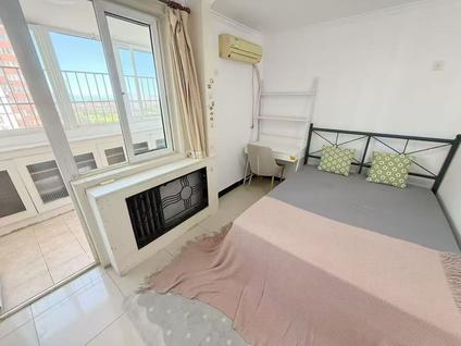 朝阳望京合租 利泽西园(一区)3室1厅/120平/中楼层