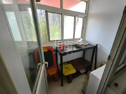 海淀定慧寺合租 水云居3室1厅/18平/中楼层