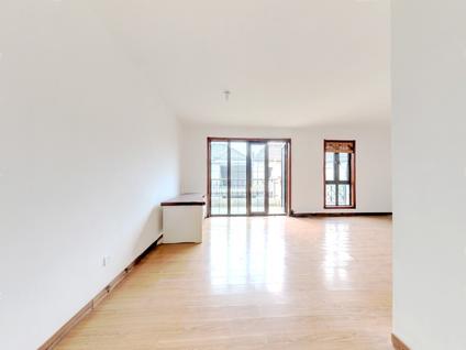 安吉安吉整租 安吉清华园4室1厅/136平/中楼层