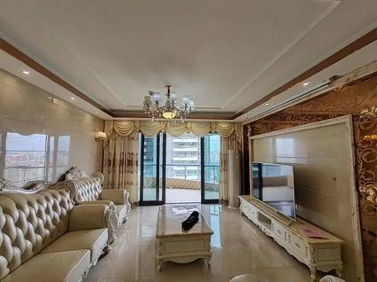 北京东湖花园(九号小区)4室2厅147.83平中楼层/共35层