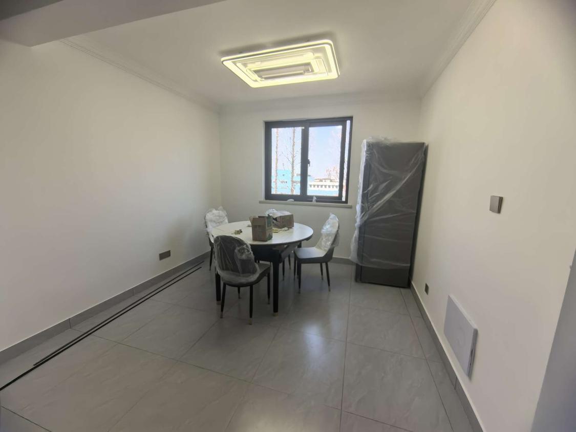 整租·康发小区