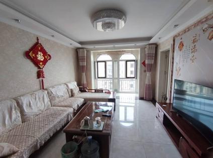 即墨环秀整租 德馨珑湖2室1厅/87平/顶层