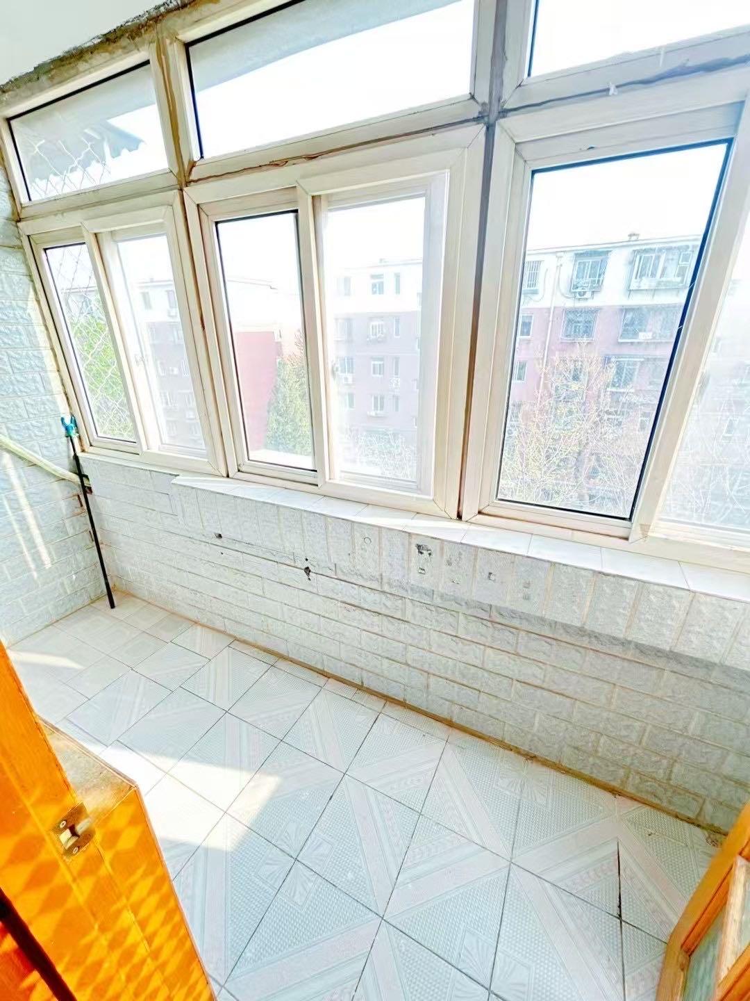 合租·苹果园(四区)