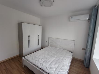 雁塔曲江大道整租 中国铁建万科翡翠国际(西区)2室2厅/78平/中楼层