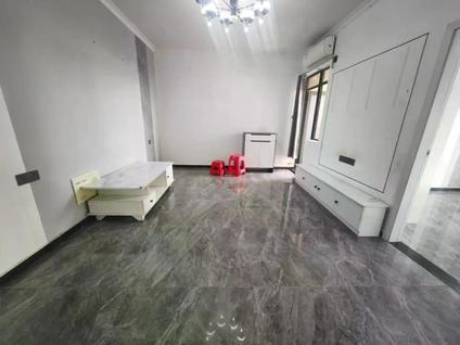 宝安桃源居整租 畔山美地嘉园2室2厅/71平/高楼层