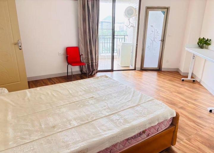 整租·御湖花园