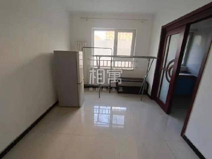 石景山古城合租 中海金玺公馆4室1厅/18平/低楼层