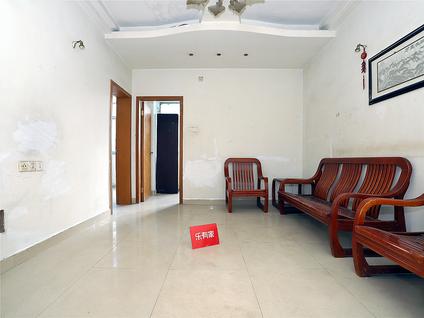 罗湖布心整租 松泉公寓3室1厅/86平/高楼层