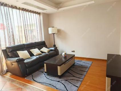 斗门井岸整租 华发水郡(一期)4室2厅/190平/低楼层