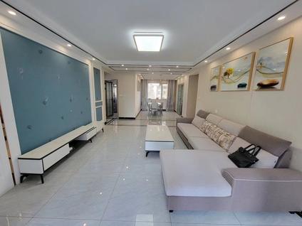 城北城北区周边整租 紫御澜庭3室2厅/136平/低楼层