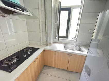 海淀学院路合租 双泉嘉苑3室1厅/98平/低楼层