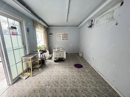 香洲凤凰北整租 松林街1室1厅/56平/低楼层