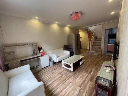 旌阳旌阳区整租 凯旋国际上美广场4室2厅/68平/低楼层