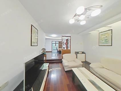 建邺南苑整租 江南名府3室2厅/120平/低楼层