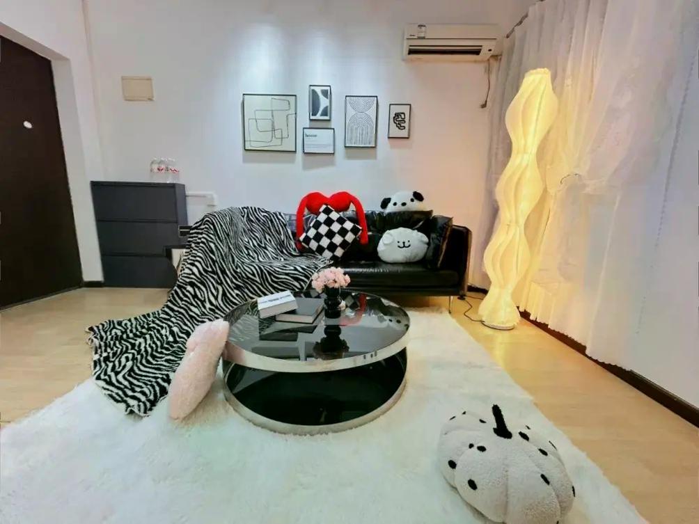 整租·彩天名苑