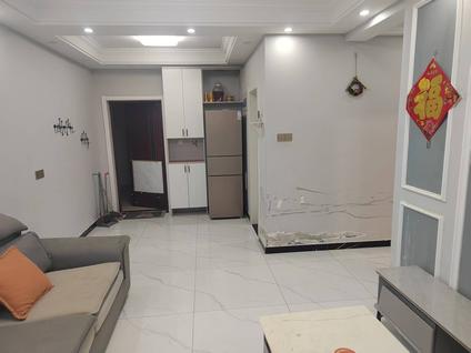 临泉临泉整租 南园安置区3室2厅/110平/中楼层