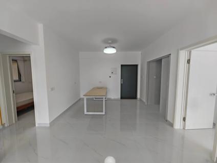 江海府西整租 豪江华庭3室2厅/105平/中楼层