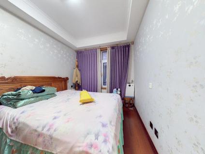 雁塔雁翔路整租 和众曲江城阅7室3厅/245平/中楼层