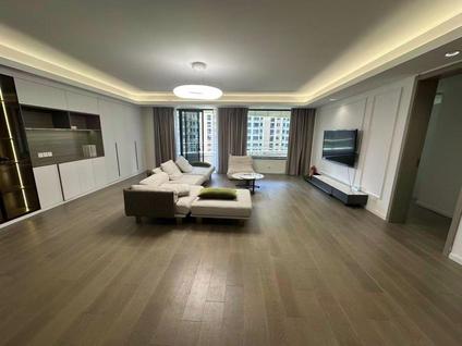 黄浦蓬莱公园整租 黄浦丽园4室2厅/245平/低楼层