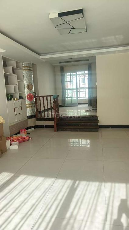 五华银河片区整租 华龙人家3室2厅/138平/高楼层