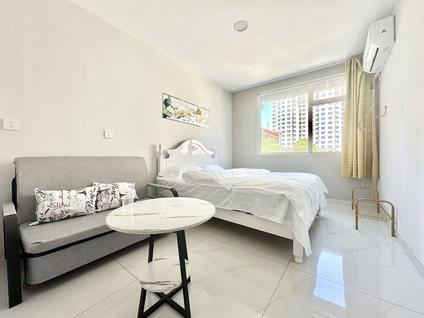 朝阳华威桥合租 东景苑1室1厅/25平/中楼层