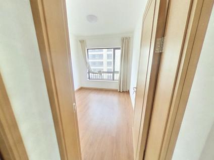 灞桥港务大道整租 绿城西安全运村(子衿苑)4室2厅/144平/高楼层