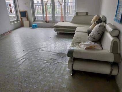 浦口江浦街道整租 北江锦城3室2厅/123平/中楼层