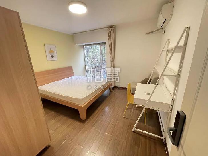 合租·龙锦苑(东四区)