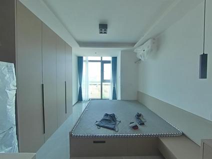 长安沣东新城整租 OCT华侨城创想中心1室0厅/43平/中楼层