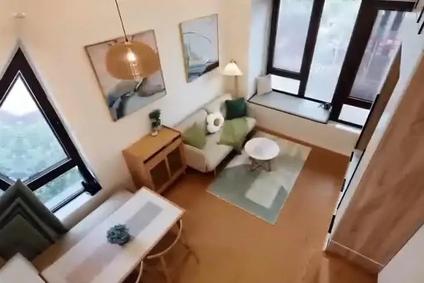 上海尚峰名邸1室1厅47平中楼层/共15层