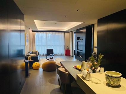 黄浦豫园整租 露香苑1室2厅/112平/高楼层