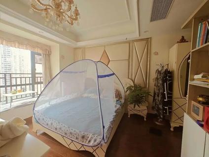 北京君汇华庭4室2厅125.52平高楼层/共18层